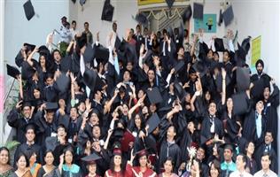 Engineering colleges have cut 1.3 lakh seats since 2013 14